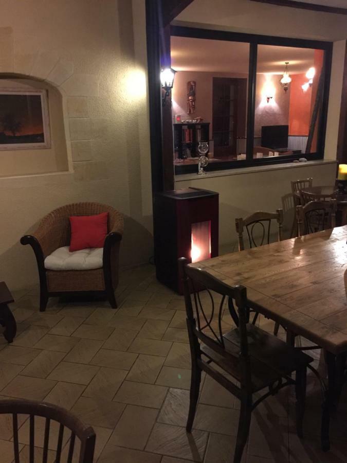 Domaine De Lascaux Acomodação com café da manhã Montignac-Lascaux Exterior foto